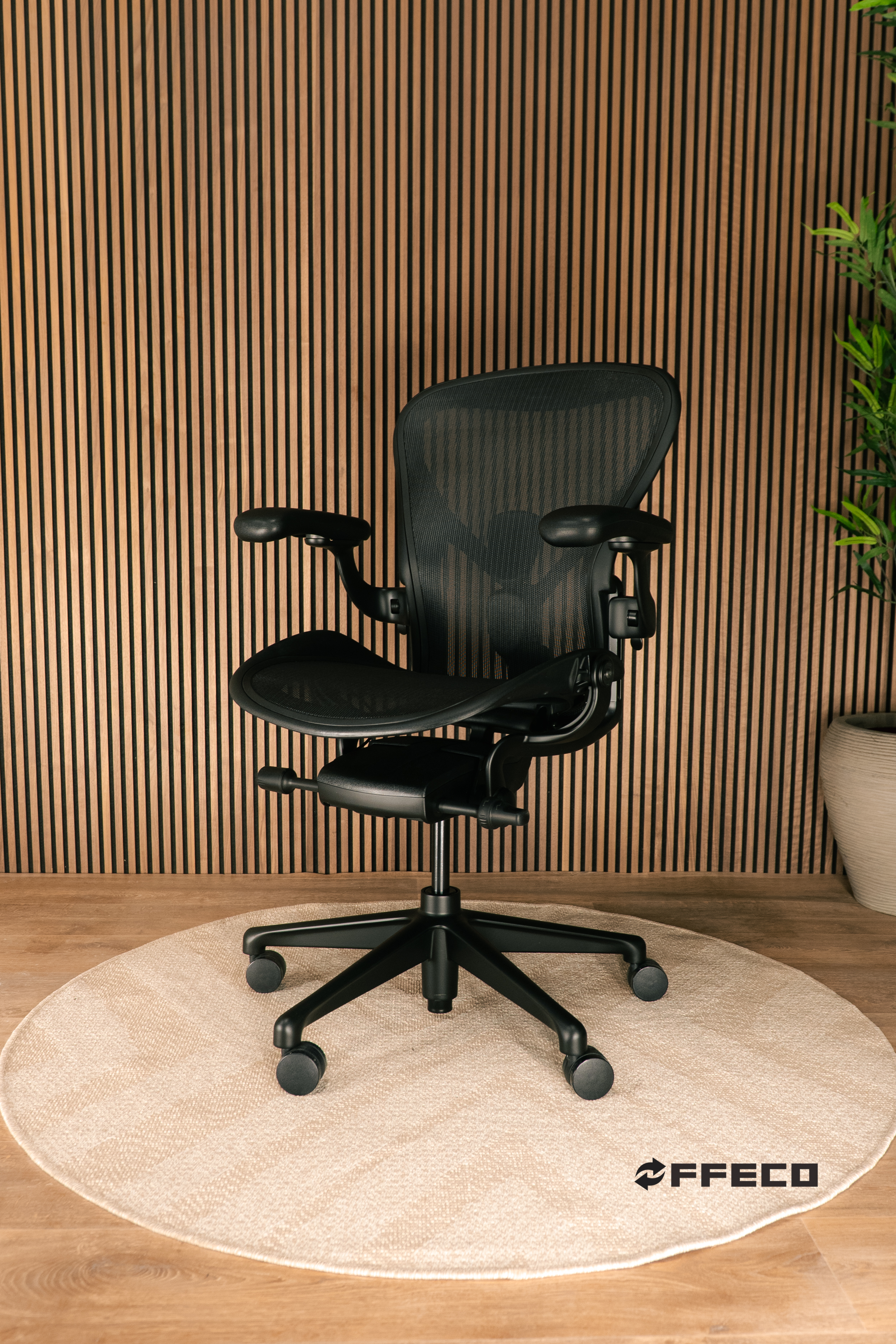 Herman Miller Aeron Remastered Onyx Offerta primaverile